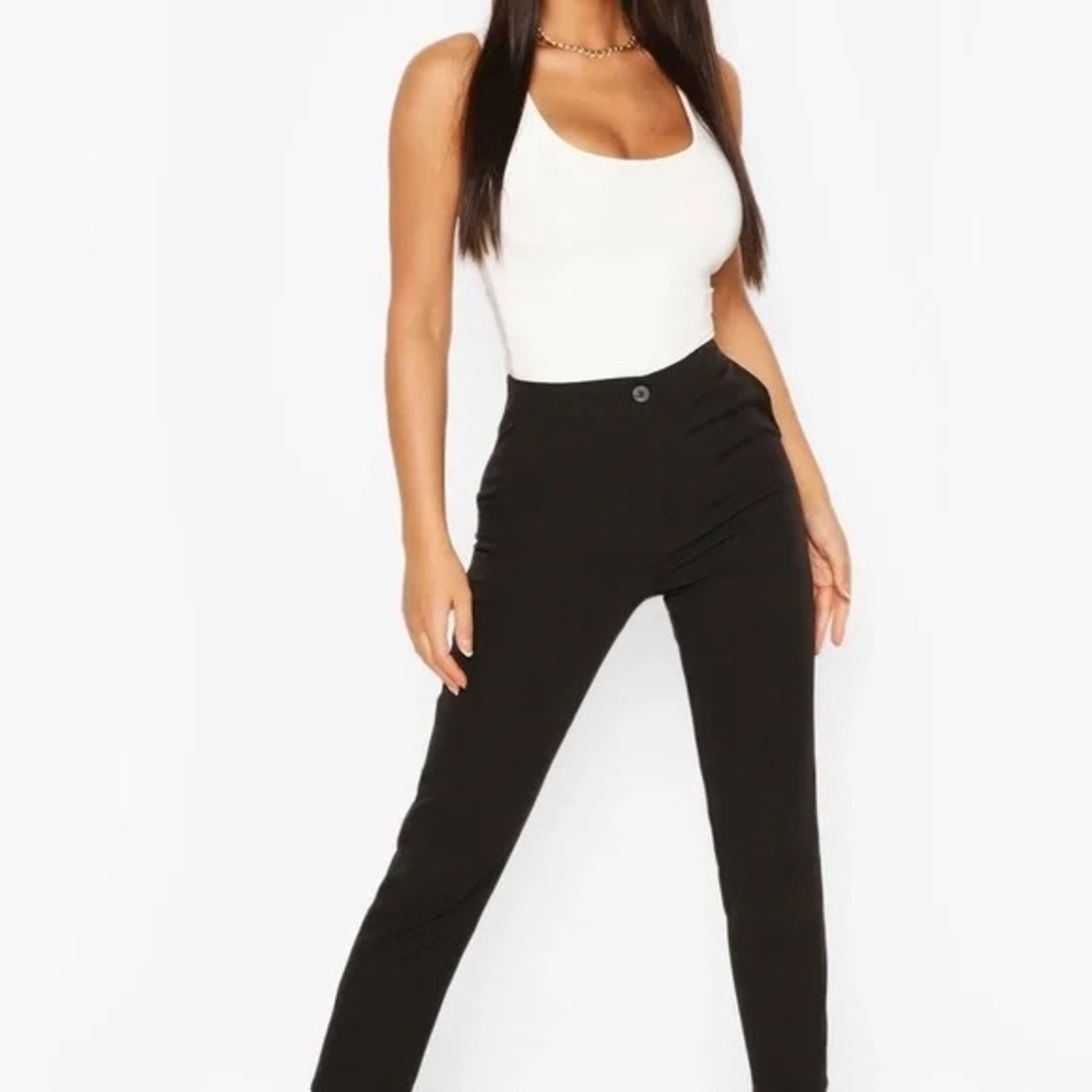 BLACK
CO ORD BASIC CIGARETTE TROUSERS